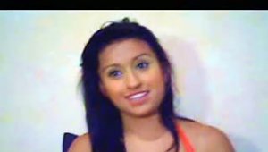 Super Hot Latina Giving A Webcam Show