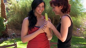 Pretty Lesbian Teen Sliding A Banana Into Her Girlfriend's Wet Pussy
