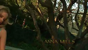 Anna Mills Masturbates In .cbr