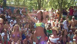 Bikini Clad Cowgirls Flash Their Nice Tits At An Outdoors Party