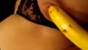 Kinky Chick Masturbating Her Shaved Pussy With A Banana